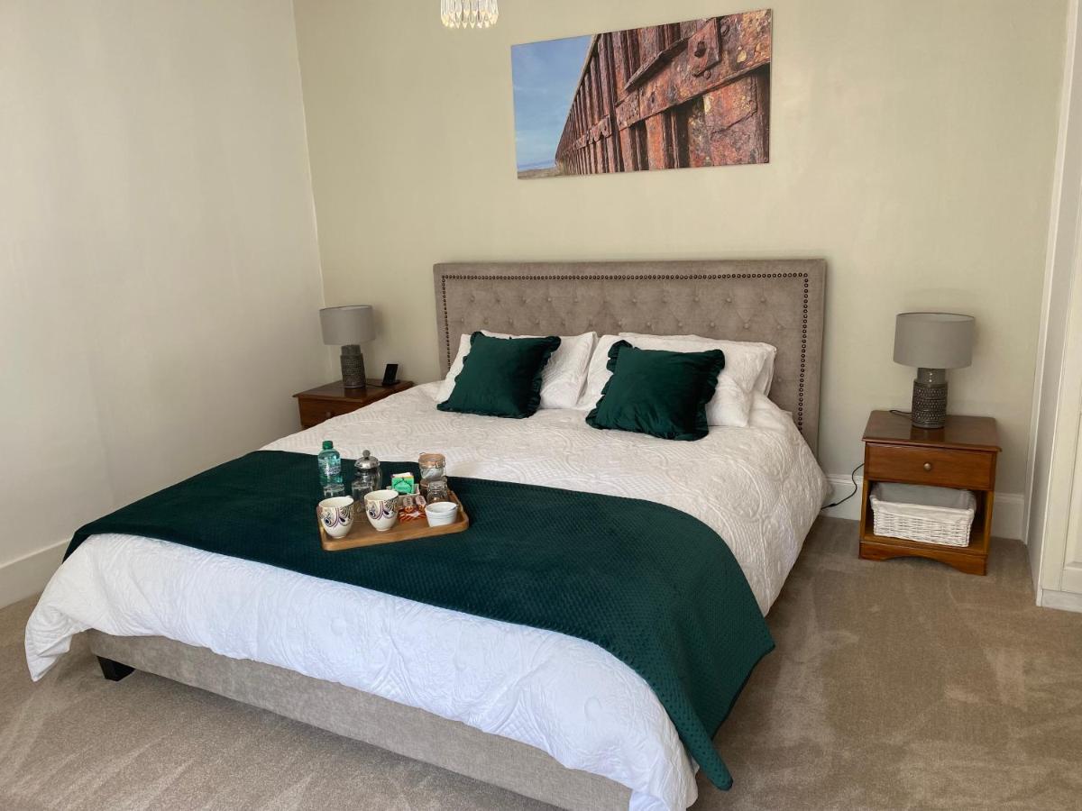 Glen Lyon Lodge Bed And Breakfast Нерн Екстер'єр фото
